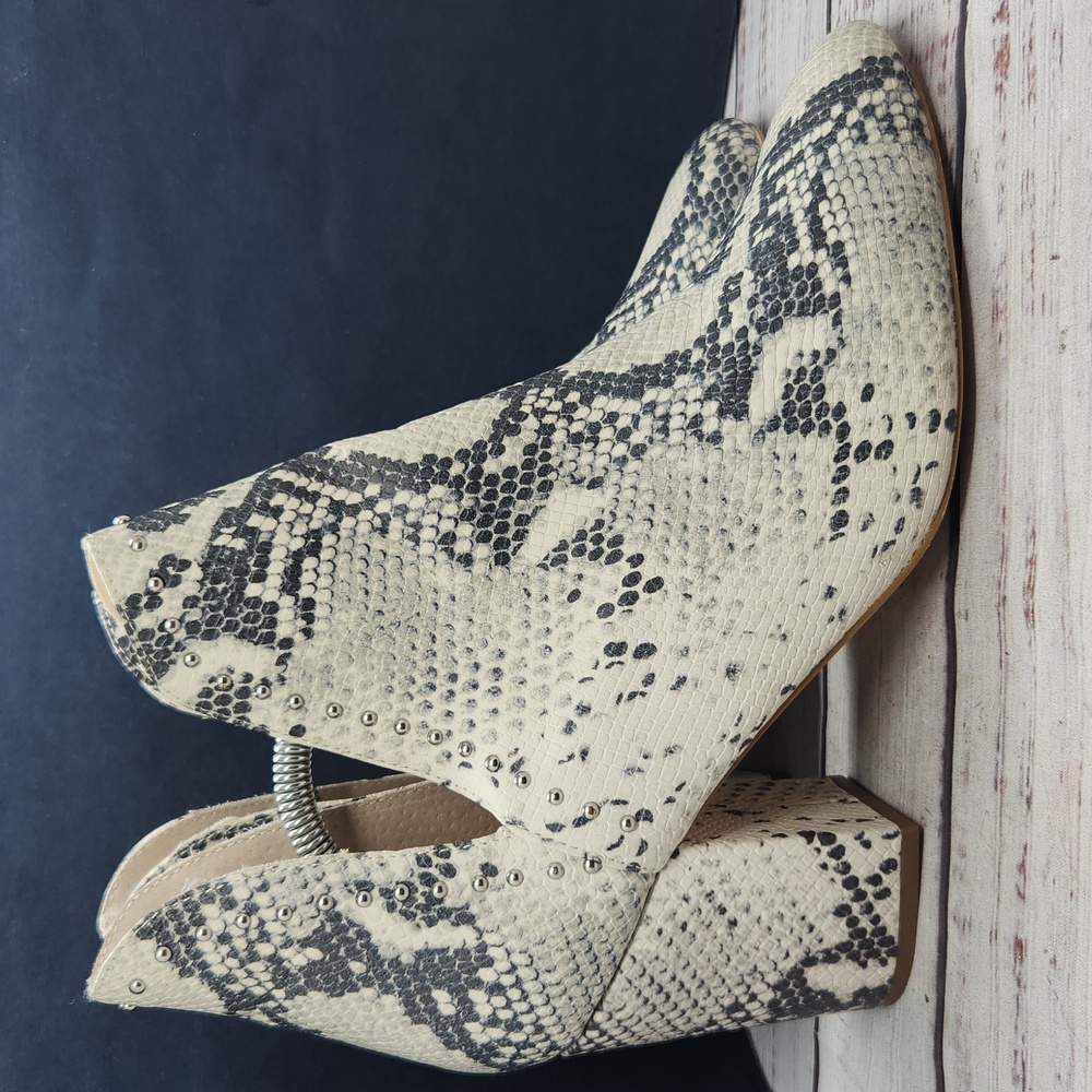 Steve Madden Rockstar Snakeskin Booties Ankle Boots Women's Size 12 - Picture 5 of 9